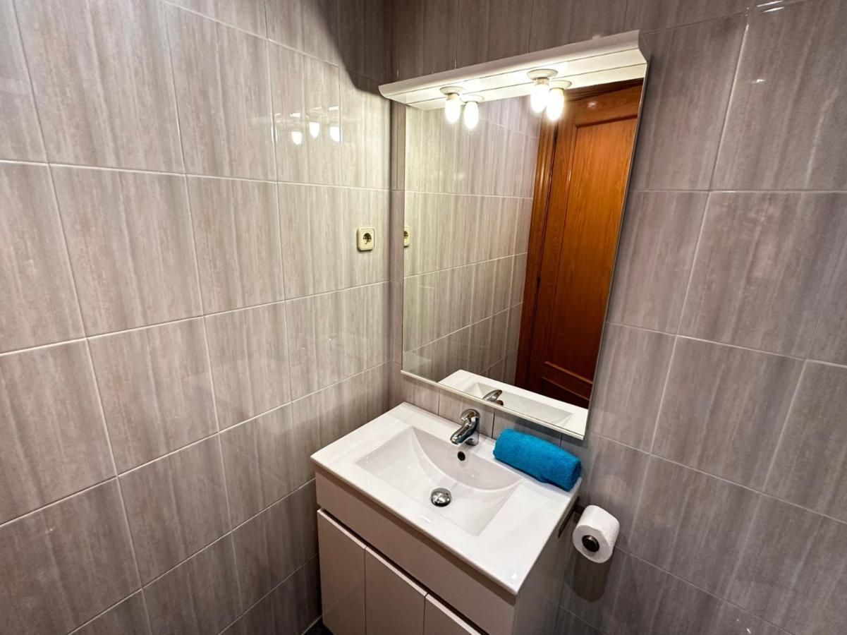 Habitaciones Acogedoras Barcelona Bagian luar foto