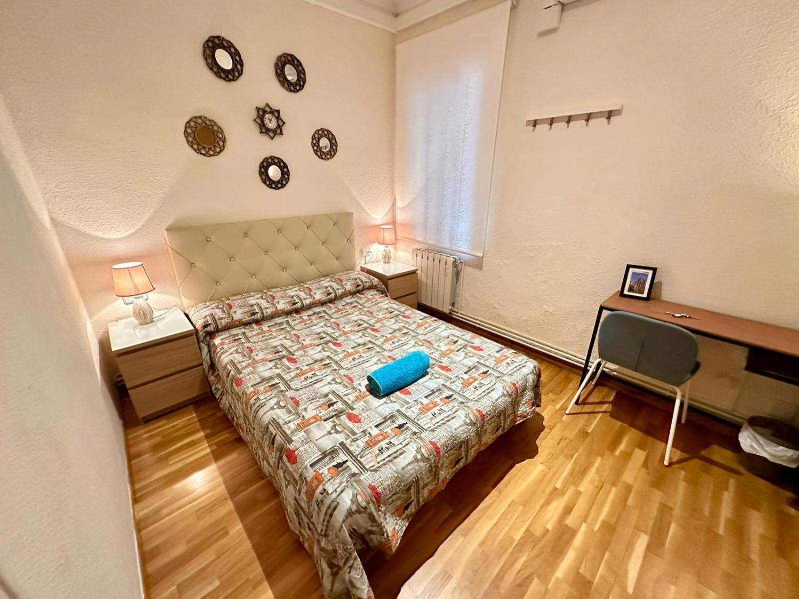 Habitaciones Acogedoras Barcelona Bagian luar foto